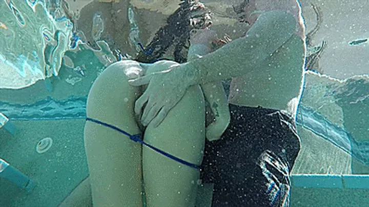 Secretive Underwater Cock Stroking & Ass Grabbing With Sadie Holmes & Toby Springs