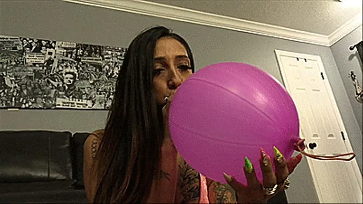 Balloon Blowing & Popping Fun With Stefania Mafra