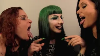 Sexy Tongue Play With Ginary, Vesper Luna, & Maria Marley