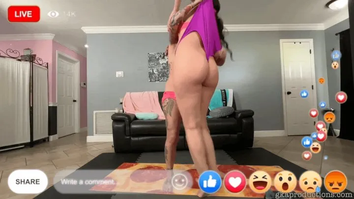 Live Stream Wedgie Fight With Bella Foxx & Summer Raez