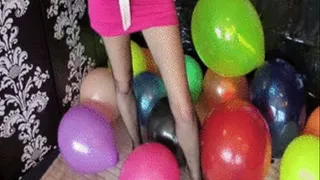 Balloon Bounced and Pop in Peeptoes!