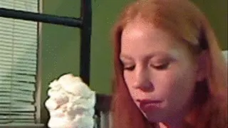 Lexie Licks a Ice Cream Cone Portable PC