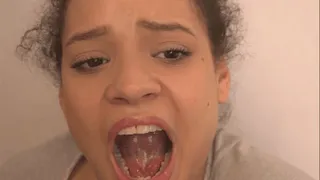 The young Roose yawn ( MOUTH FETISH )