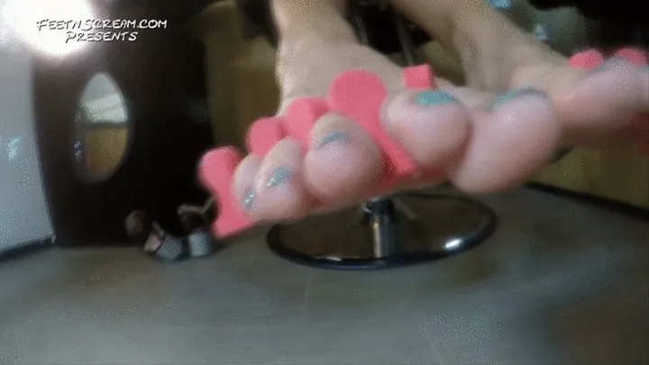 Ariela Pedi Close Up Feet