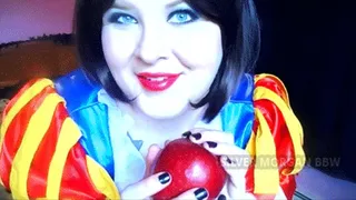 BBW Snow White Gets Bewitched
