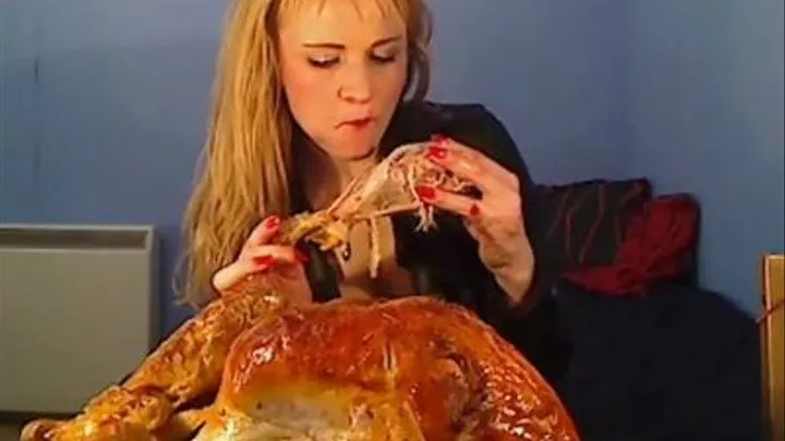 Devouring naughty turkey MP4