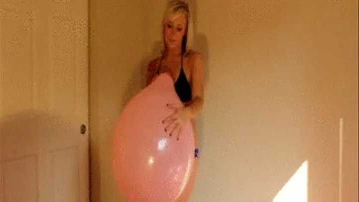 PINK! Kourtney pops balloons by biting into them & nail pop!