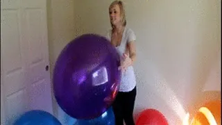 Kourtney nail and sit pop balloon fun!