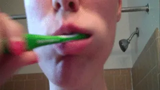 Frothy Sexy Toothbrushing