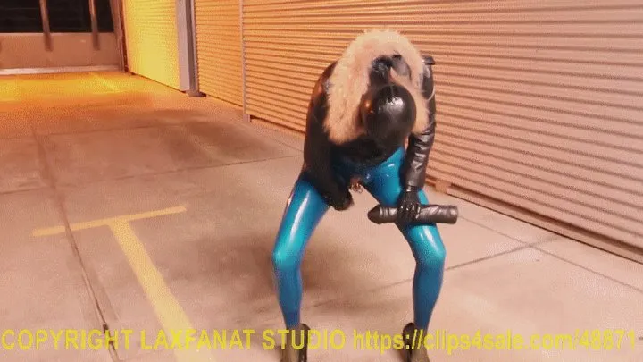 Blue Ass Push Up Leggings Outdoor Shopping, Pissing and self Fucking in Shop PART II