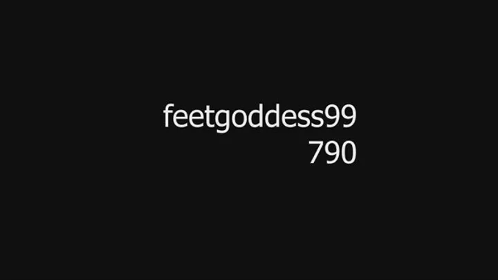 790 Sexy long toenails footjob