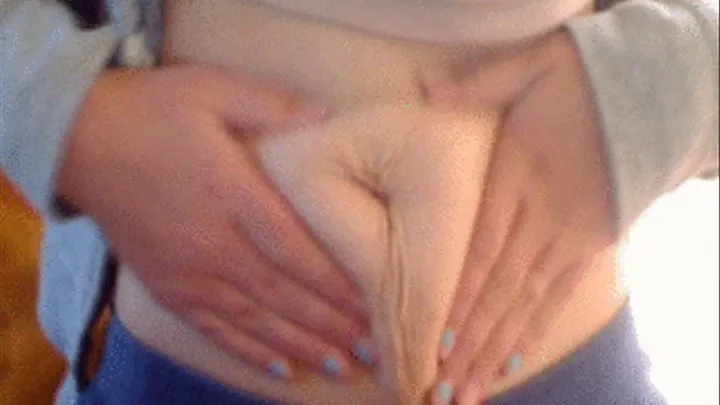 Squishy belly and belly button play!