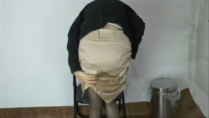 'HD' 'Open up, I am desperate to pee! Embarrassing office wetting accident in pantyhose and skirt'