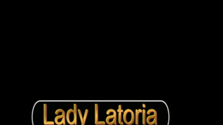 Lady Latoria Gassi gehen im Hausflur Video