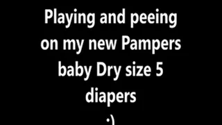 Masturbating and wetting my new pampers size 5 diapers