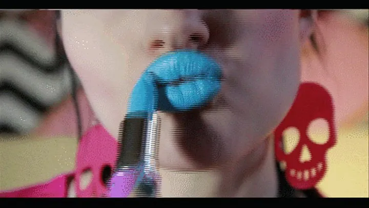 CRAZY BLUE LIPSTICK