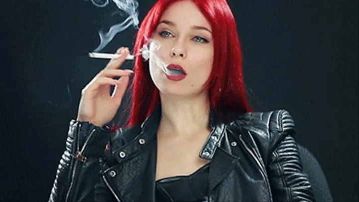 Liliana extreme smoking delight