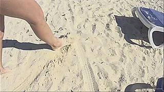 Beach Barefoot for Footlovers