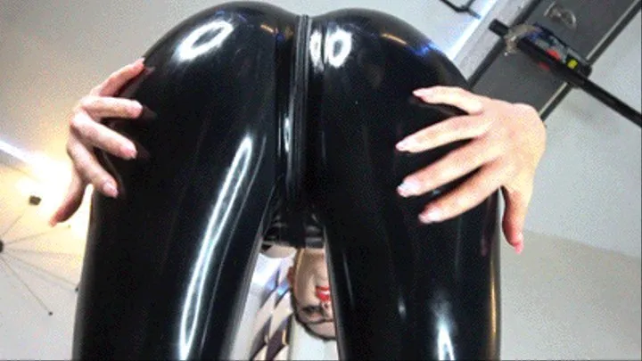 Latex ass worship with 3 ladies