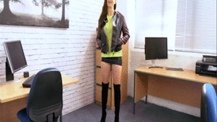 Tindra Frost Office Stripper- Small