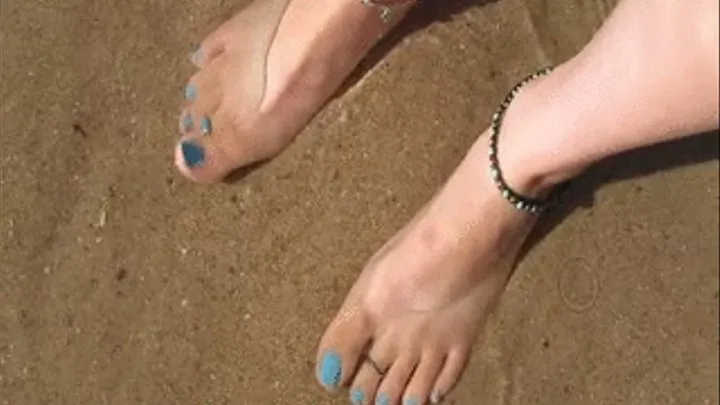 Tammy Blue Toes and Arches at the Beach