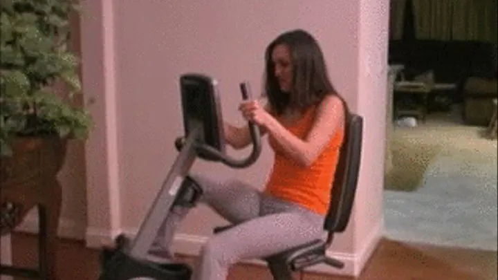 Kelly Working Out