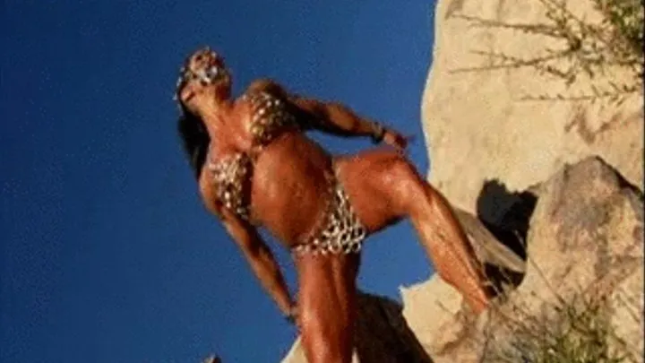 DENISE MASINO MUSCLE GIRL METAL miniclip 1