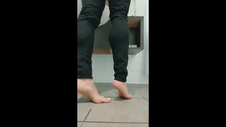 Muscular Calves Down Under Black Tight Jeans and Barefoot