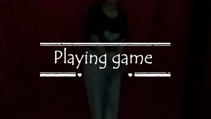 Playing game ( )