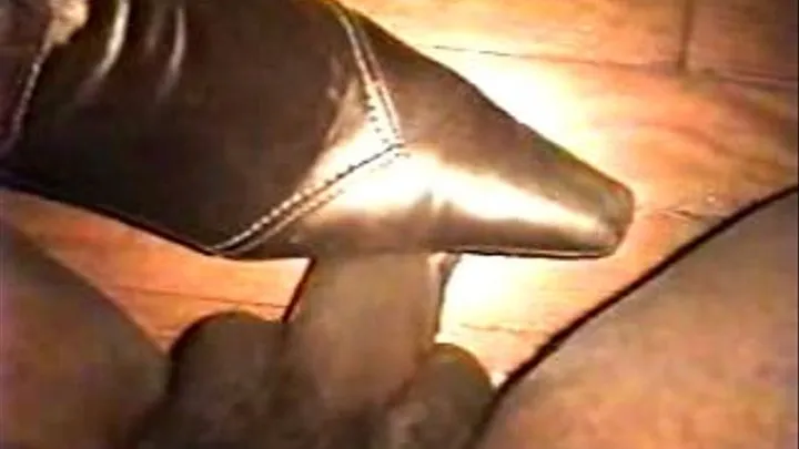 rough sole boots