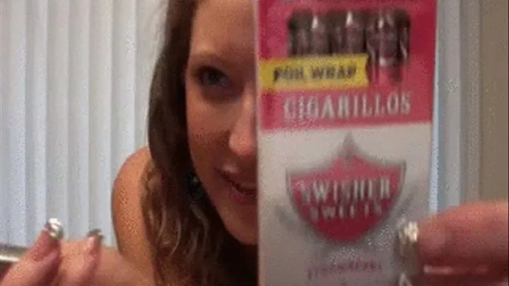 Nipples & Swisher Sweet Strawberry Cigarillos For