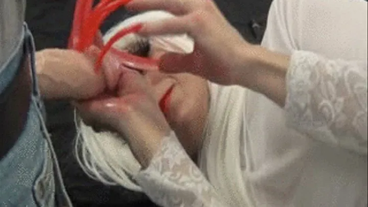 RED NAILS AND WHITE LACE FACIAL