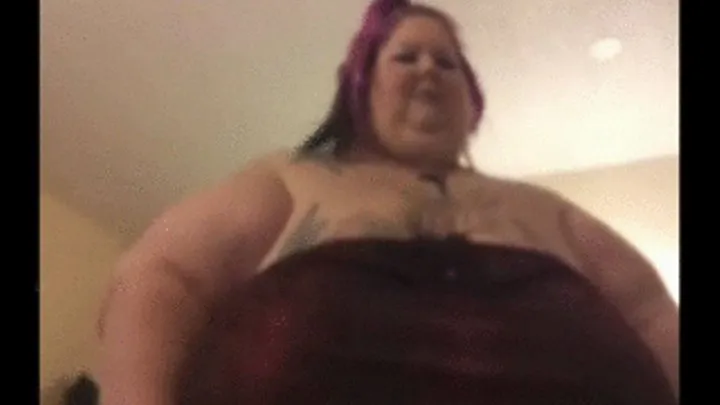 Sinfully Divine SSBBW (600 lbs.) - Through Goggles Vol. 1