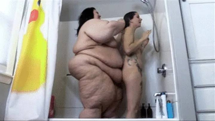 Fat & Skinny Wash Each Other