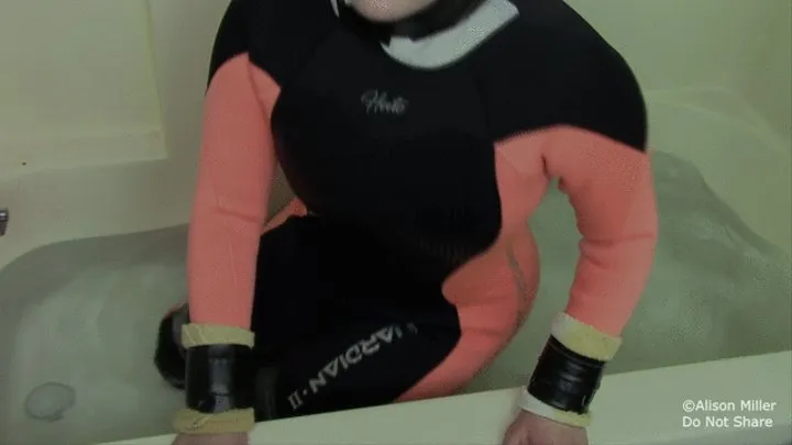 Trapping Gas In A Wetsuit - WHOLE VIDEO