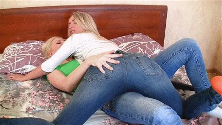 Two blonde jeans lesbians