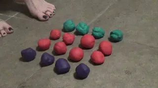 playdough balls crush 221