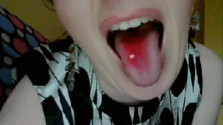 Red tongue