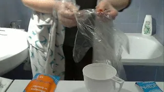 Stirring hairdye in foil gloves