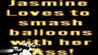Jasmine Loves to smash Baloons with her ass! 3gp