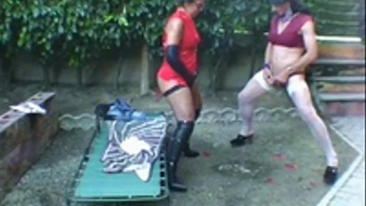 "Tanning" To The Sound Of Her Whip In The Garden (7° part - 3GP)