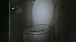 Sneaking a Toilet session at night!
