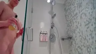 I Love Glass Walled Showers!