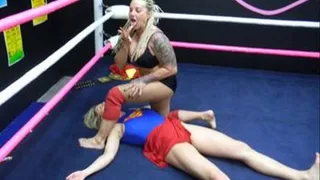 WONDER WOMAN KNOCKES OUT BLACK WIDOW