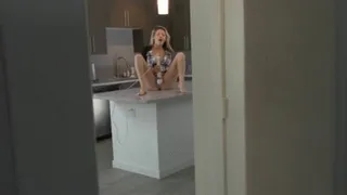 Cumming On The Counter