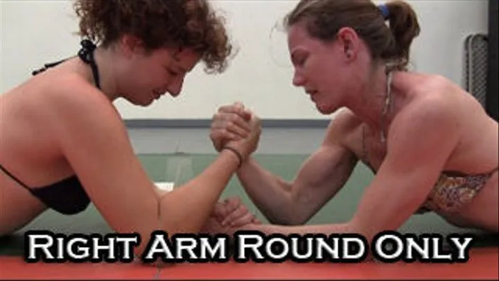 Arm Wrestling (Right Arm Only): VeVe vs Athena