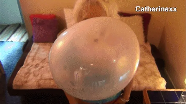 Huge Random Bubbles