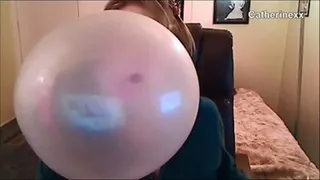 Bubble Gum Fun 16 (3 Gigantic Bubbles)