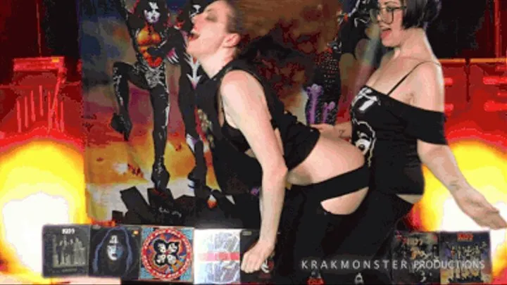 STEP-MOM vs STEP-DAUGHTER ULTRA- FIGHT : KISS ARMY SMACKFEST : MOMS BIG BOOBS EXPOSED WHILE VICIOUSLY SLAPPING UP HER STEP-DAUGHTER * SECTION 1 ONLY version