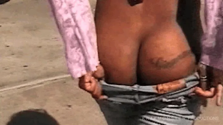 TEXAS HOLIDAY KRAKFEST : BIG BUTT CRACKS GALORE :CANDID VOYEUR FOOTAGE